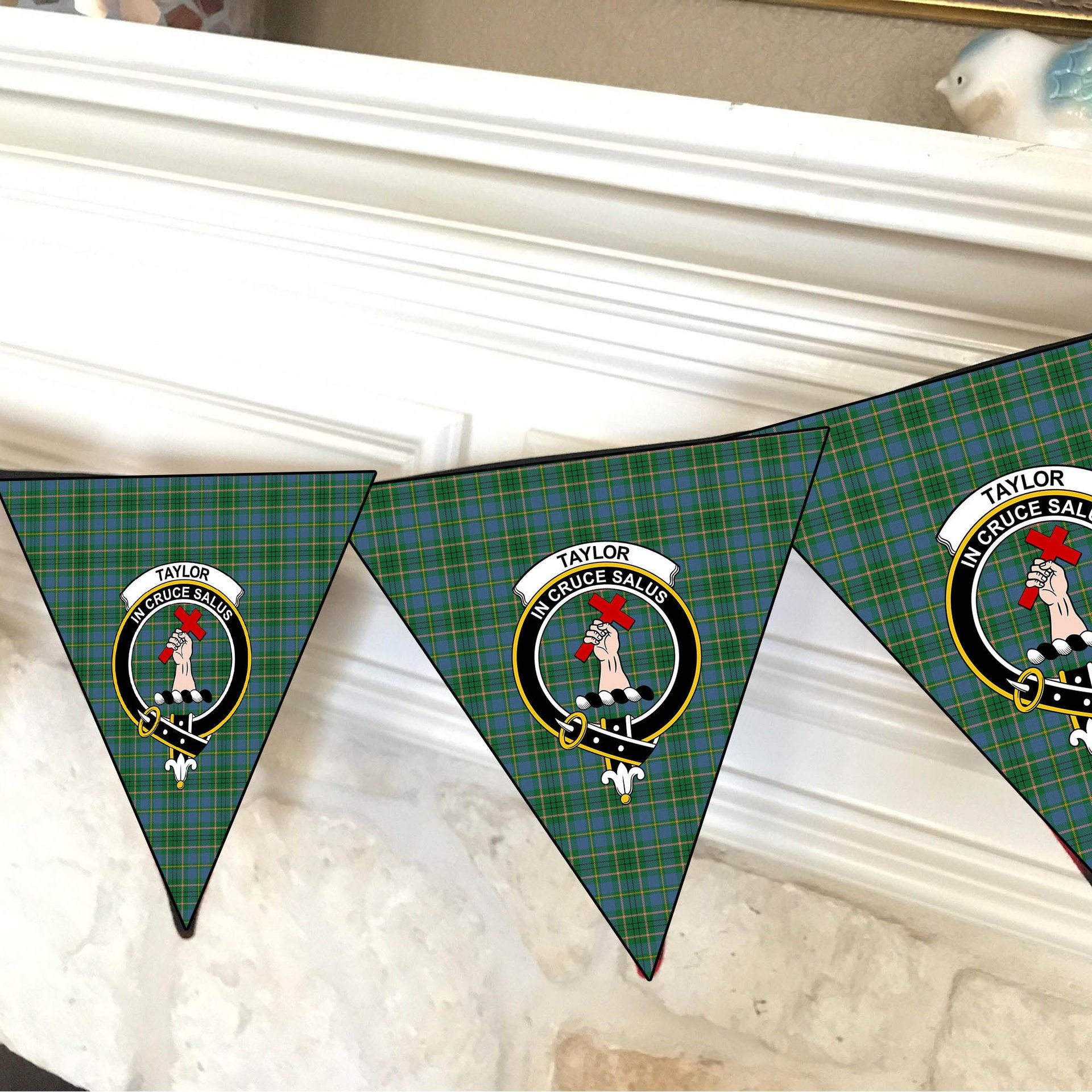 ScotsTee Shop Scottish Taylor Ancient Crest Tartan Triangle Flags Tartan Bunting, Pennants (12pcs)