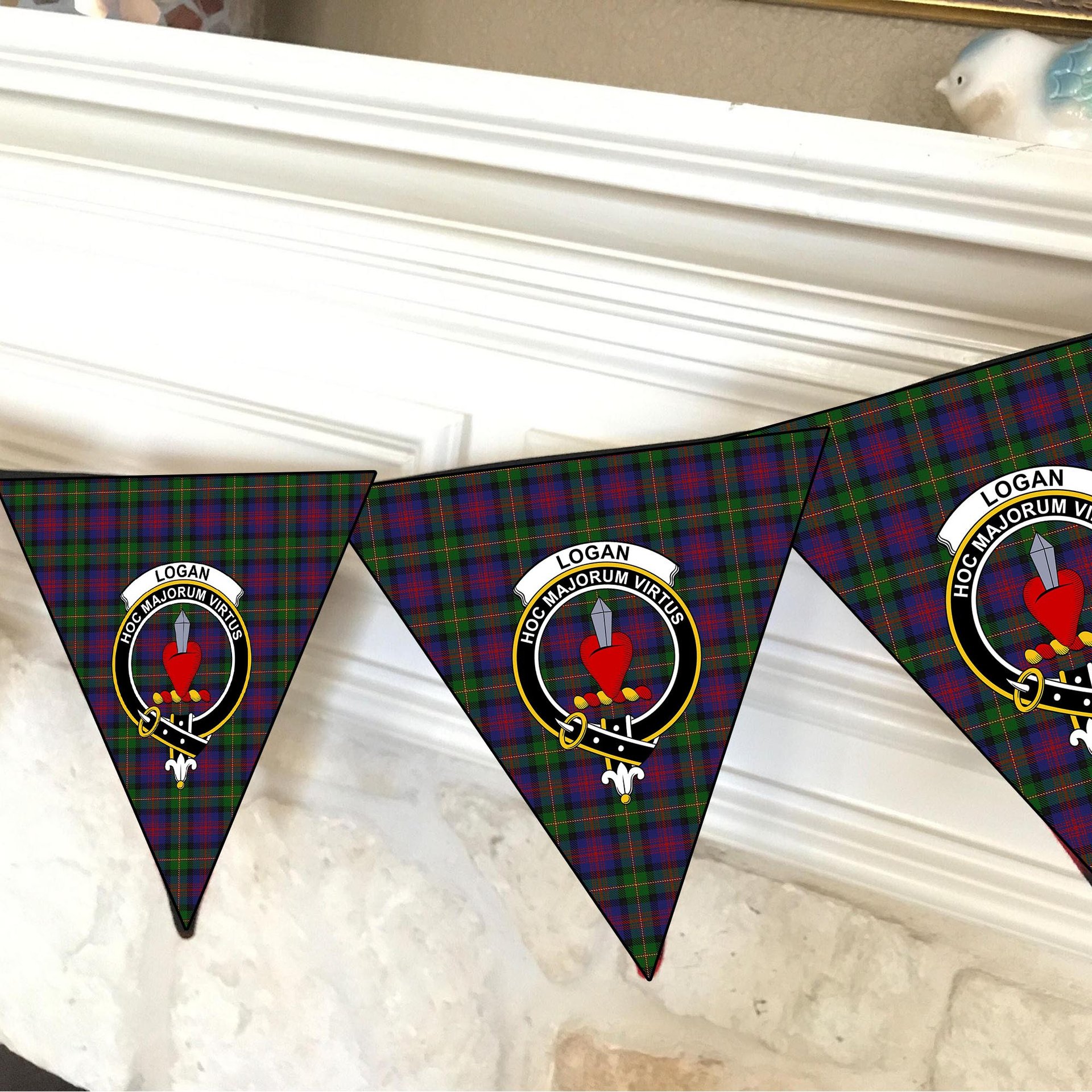 ScotsTee Shop Scottish Logan 1831 Crest Tartan Triangle Flags Tartan Bunting, Pennants (12pcs)