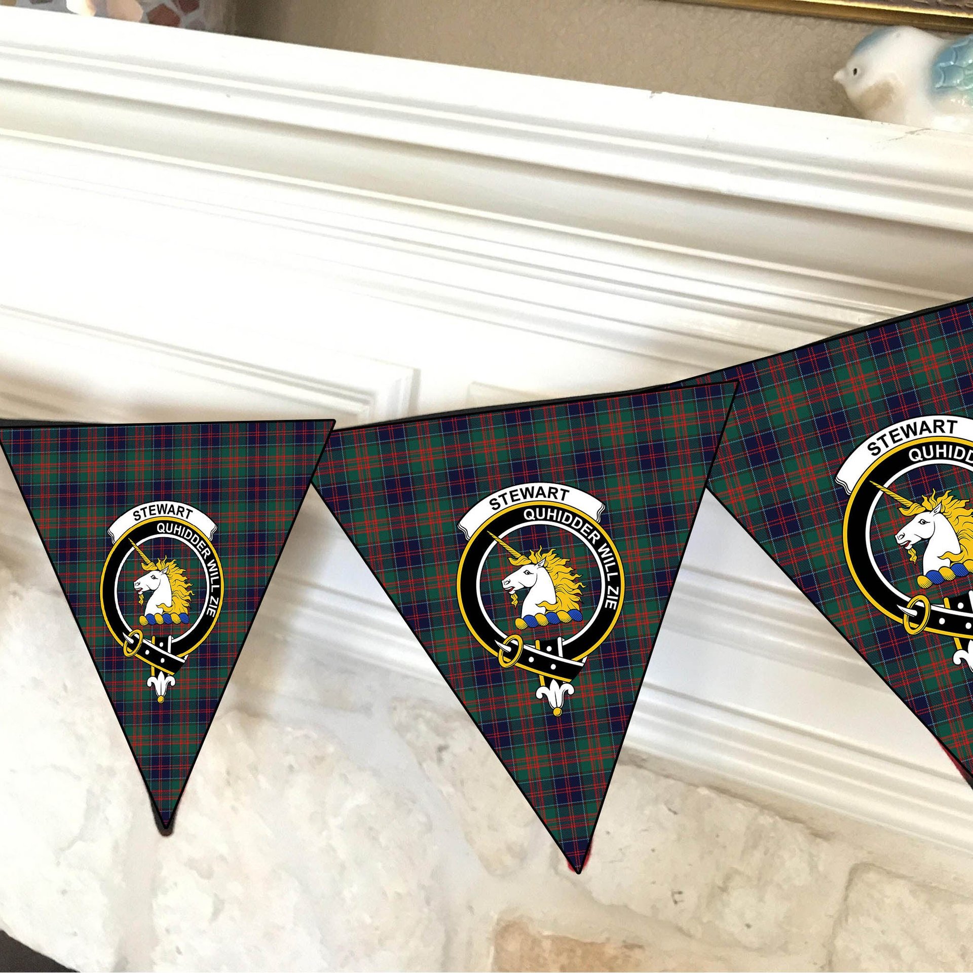 ScotsTee Shop Scottish Stewart of Appin Hunting Modern Clan Crest Tartan Triangle Flags Tartan Bunting, Pennants (12pcs)