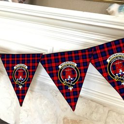 ScotsTee Shop Scottish McCracken Crest Tartan Triangle Flags Tartan Bunting, Pennants (12pcs)