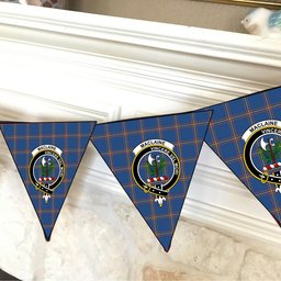 ScotsTee Shop Scottish MacLaine of Loch Buie Hunting Ancient Crest Tartan Triangle Flags Tartan Bunting, Pennants (12pcs)