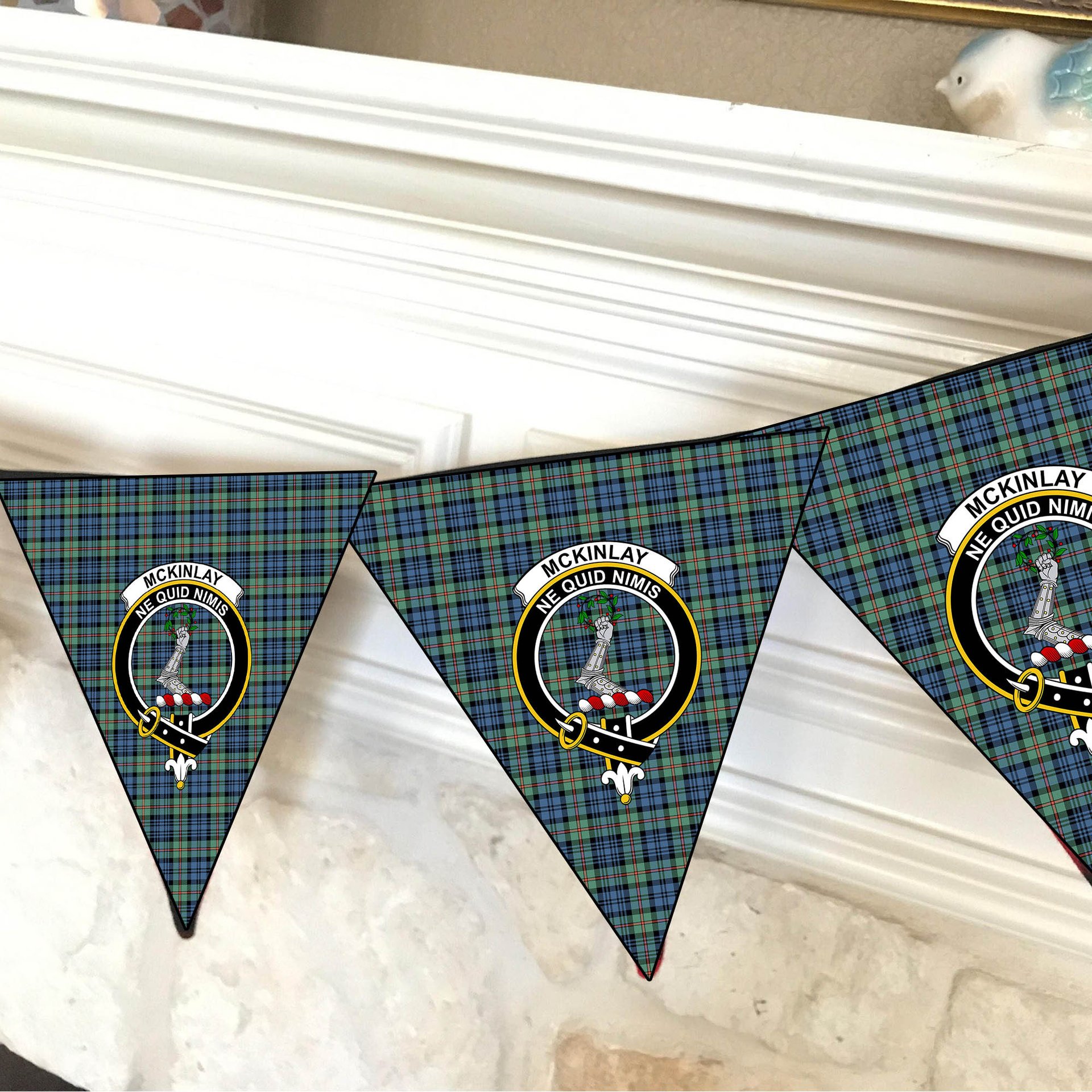 ScotsTee Shop Scottish McKinlay Ancient Crest Tartan Triangle Flags Tartan Bunting, Pennants (12pcs)