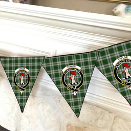 ScotsTee Shop Scottish Taylor Dress Crest Tartan Triangle Flags Tartan Bunting, Pennants (12pcs)
