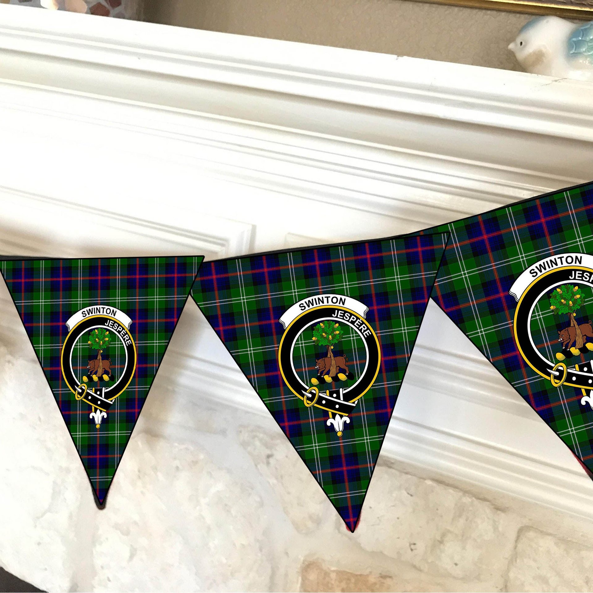 ScotsTee Shop Scottish Swinton SC Crest Tartan Triangle Flags Tartan Bunting, Pennants (12pcs)