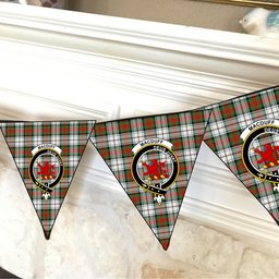 ScotsTee Shop Scottish MacDuff Dress Ancient Crest Tartan Triangle Flags Tartan Bunting, Pennants (12pcs)