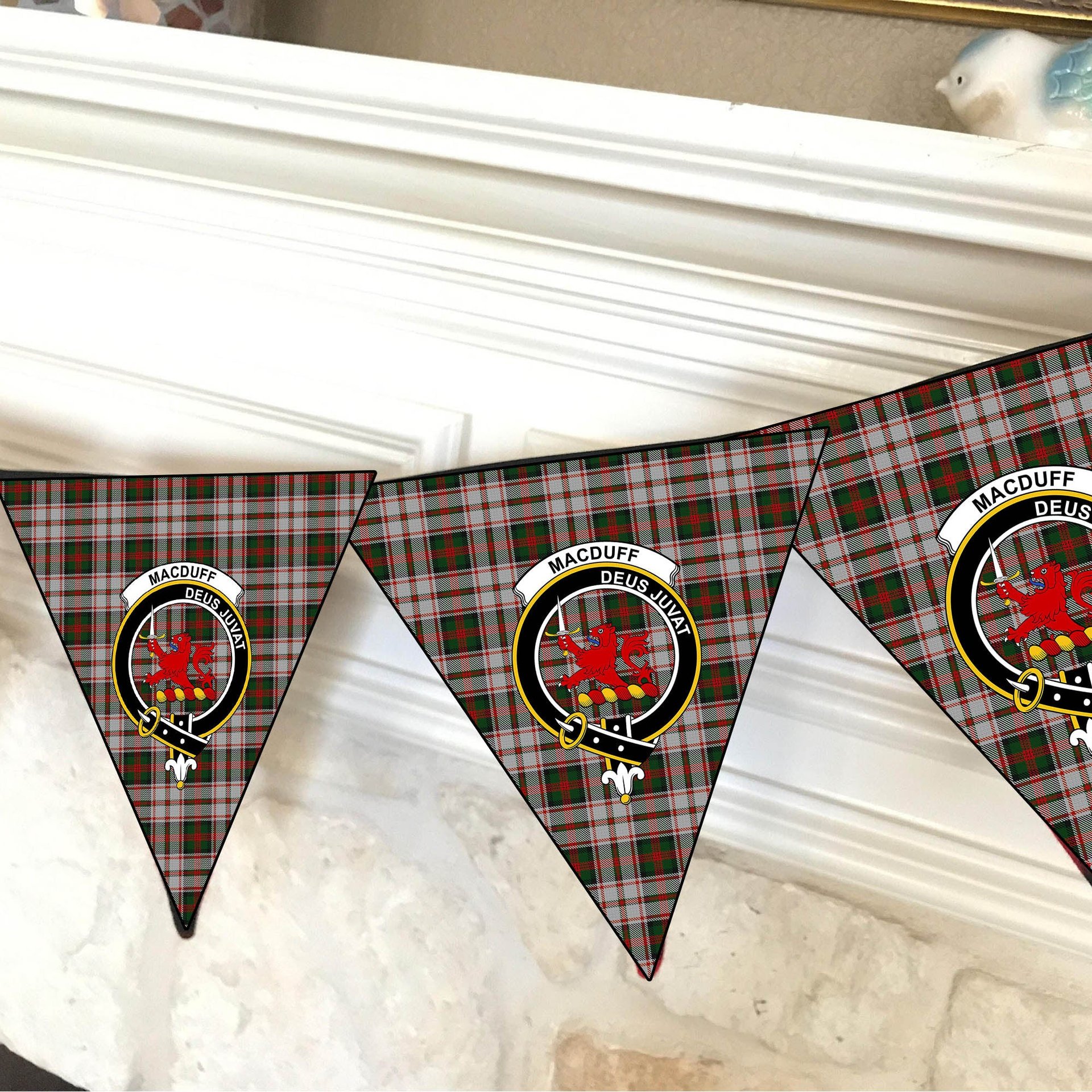 ScotsTee Shop Scottish MacDuff Dress 3 Crest Tartan Triangle Flags Tartan Bunting, Pennants (12pcs)