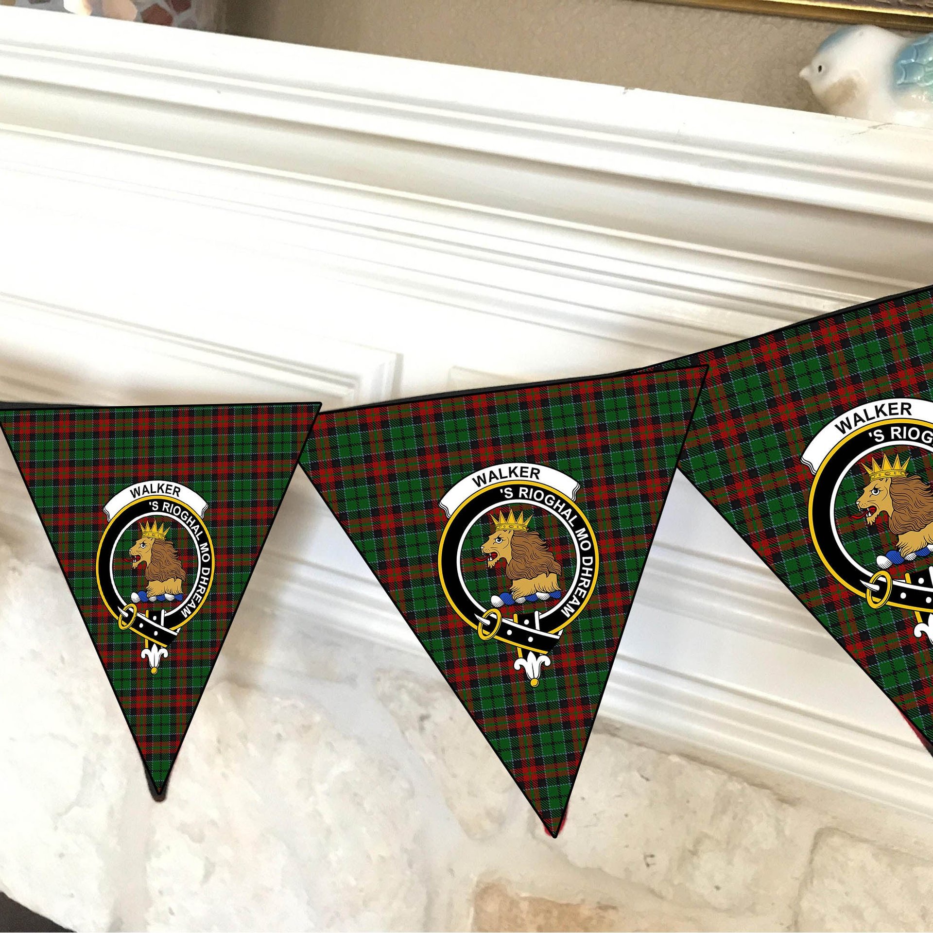 ScotsTee Shop Scottish Walker James Crest Tartan Triangle Flags Tartan Bunting, Pennants (12pcs)