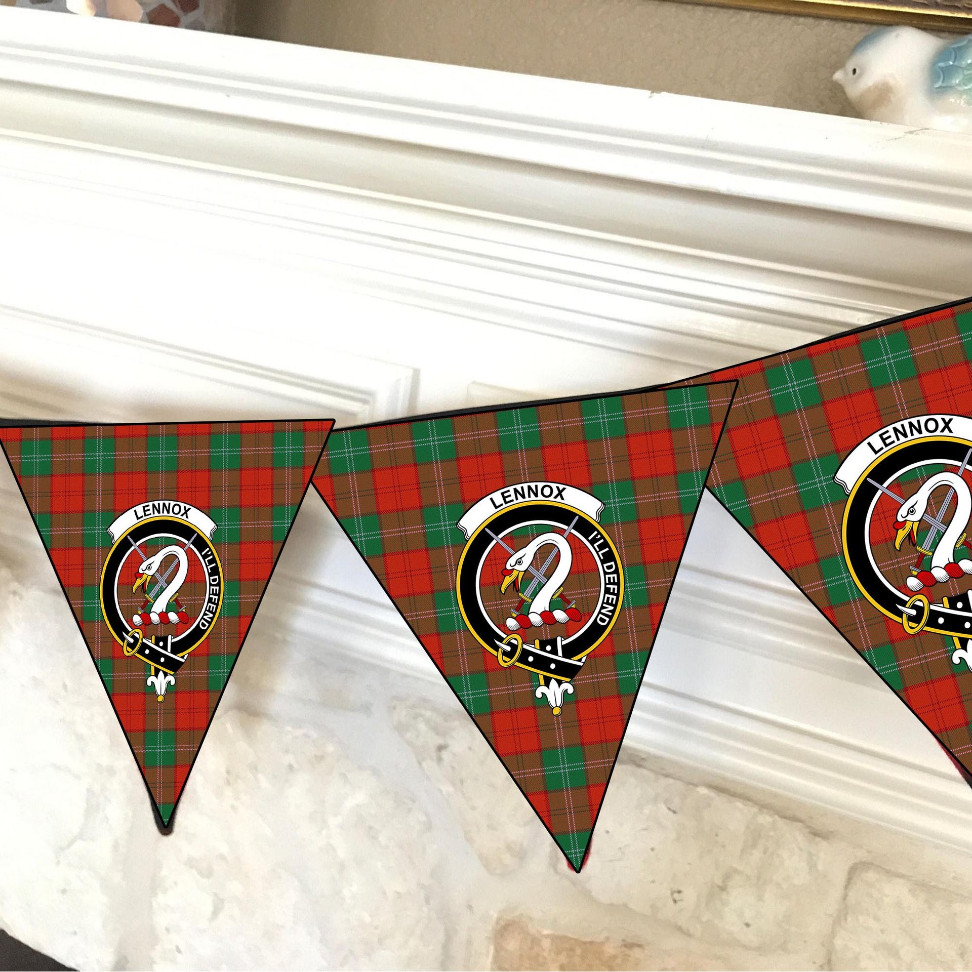 ScotsTee Shop Scottish Lennox Ancient Crest Tartan Triangle Flags Tartan Bunting, Pennants (12pcs)