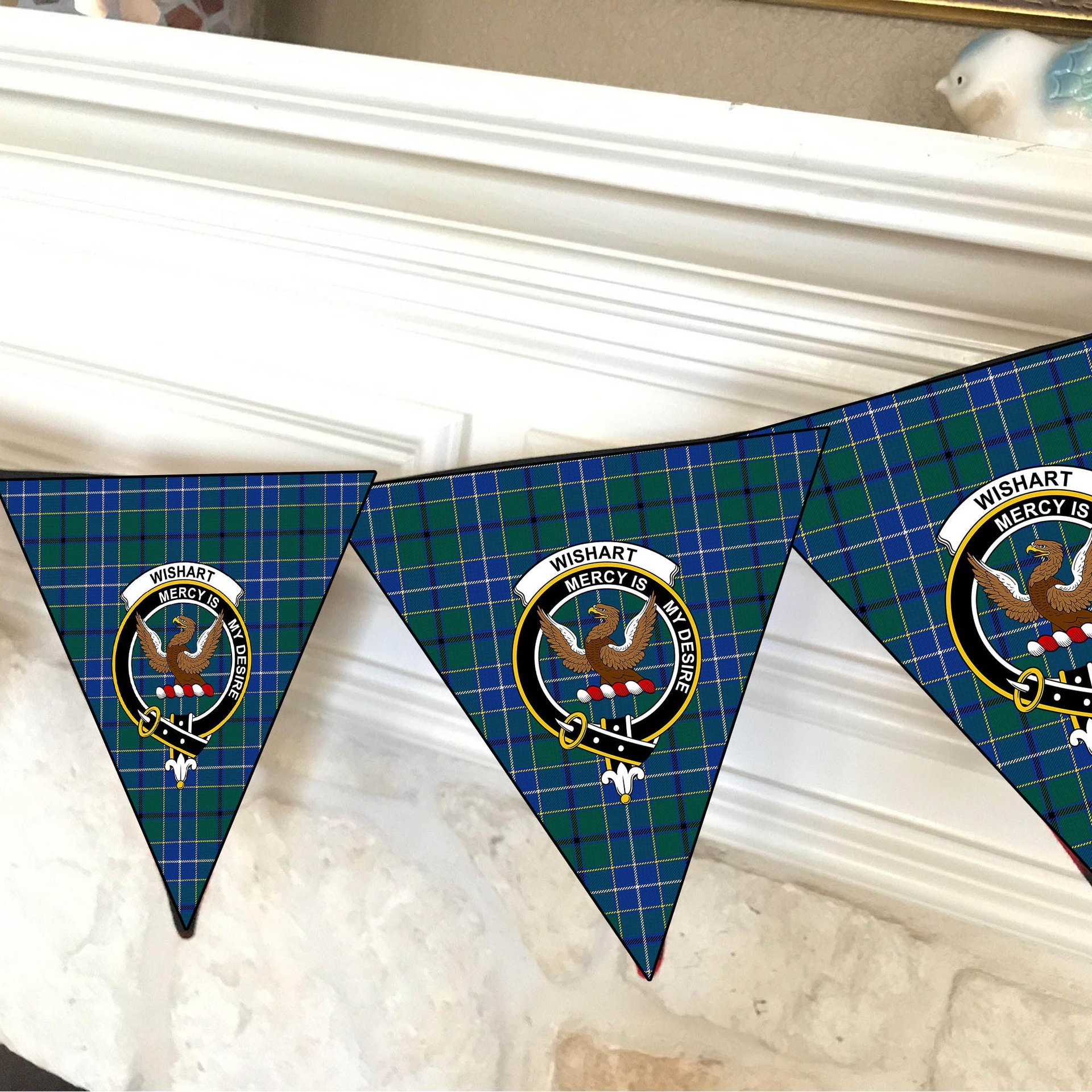 ScotsTee Shop Scottish Wishart Hunting Modern Clan Crest Tartan Triangle Flags Tartan Bunting, Pennants (12pcs)