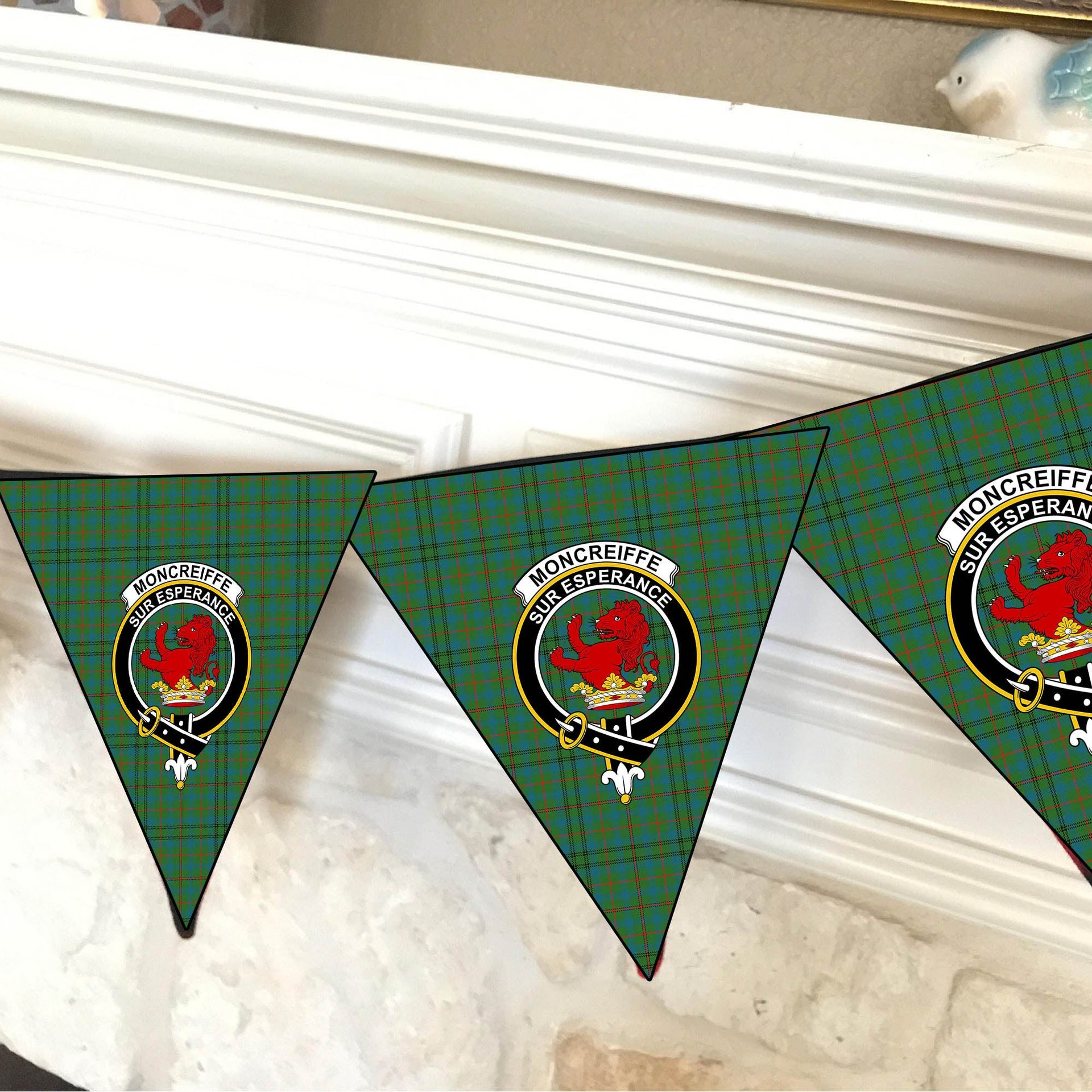 ScotsTee Shop Scottish Moncreiffe of Atholl Ancient Crest Tartan Triangle Flags Tartan Bunting, Pennants (12pcs)