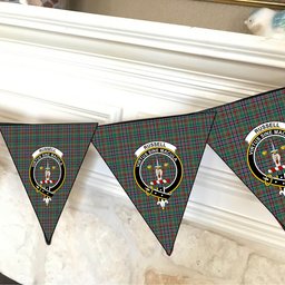ScotsTee Shop Scottish Russell Old Ancient Crest Tartan Triangle Flags Tartan Bunting, Pennants (12pcs)
