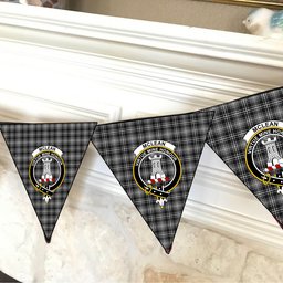 ScotsTee Shop Scottish McLean Black and White Crest Tartan Triangle Flags Tartan Bunting, Pennants (12pcs)