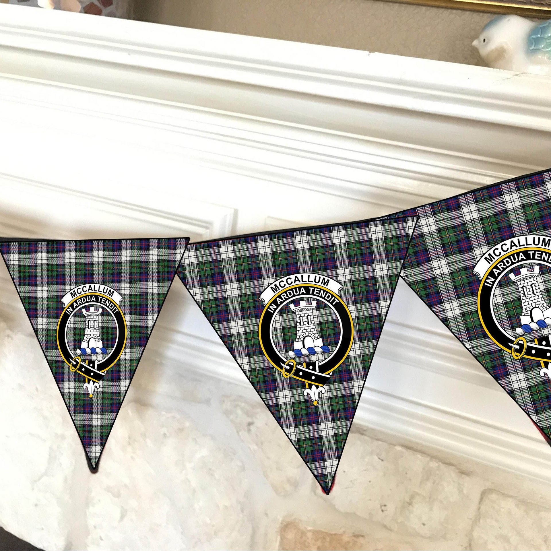 ScotsTee Shop Scottish McCallum Dress Modern Crest Tartan Triangle Flags Tartan Bunting, Pennants (12pcs)