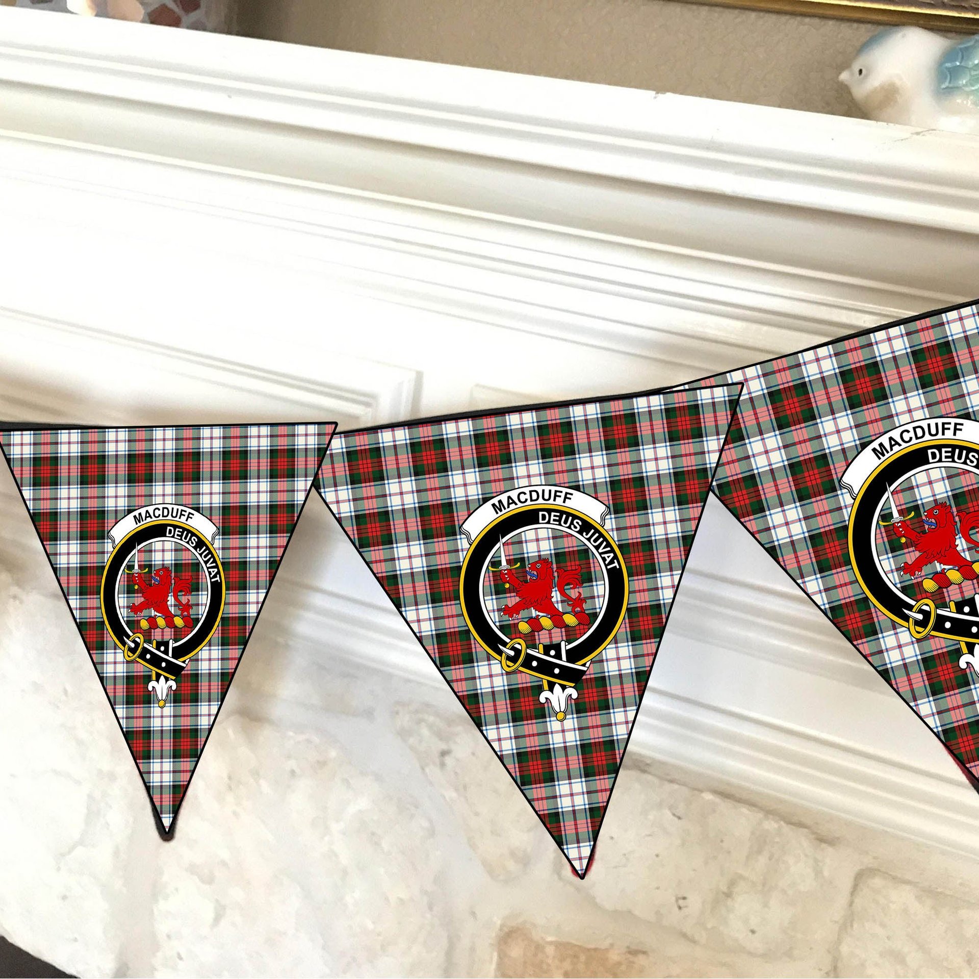 ScotsTee Shop Scottish MacDuff Dress Modern SC Crest Tartan Triangle Flags Tartan Bunting, Pennants (12pcs)