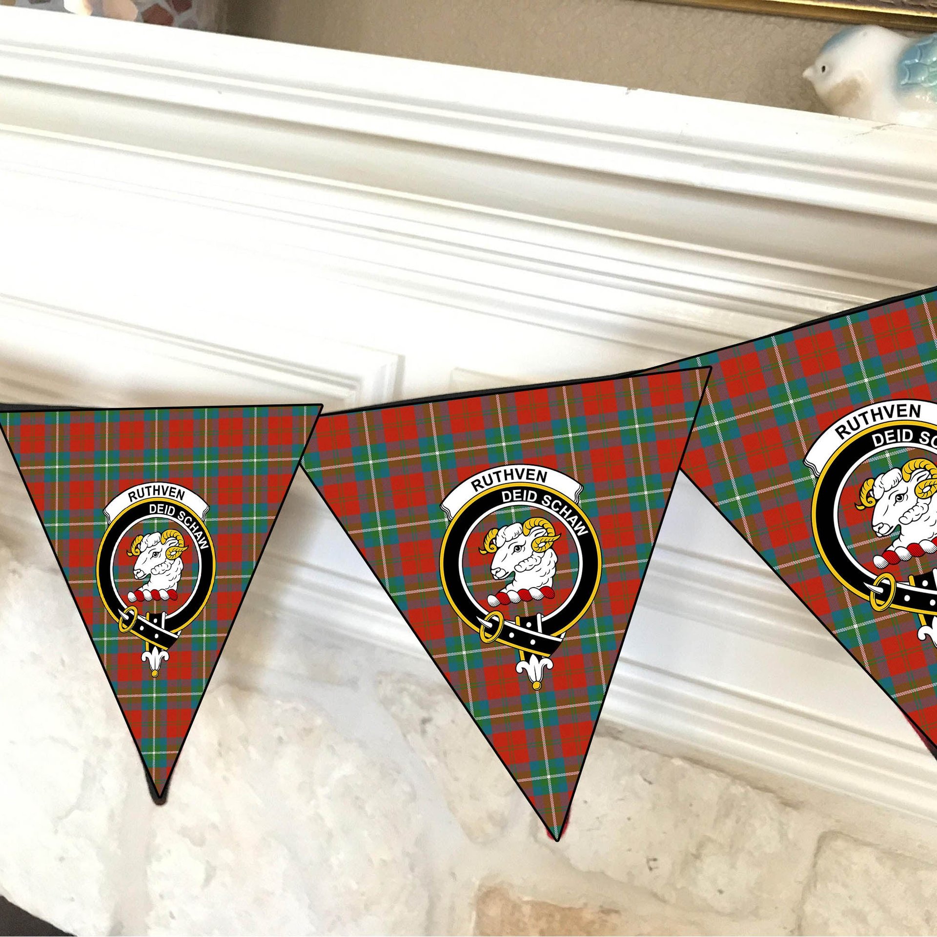 ScotsTee Shop Scottish Ruthven Ancient Crest Tartan Triangle Flags Tartan Bunting, Pennants (12pcs)