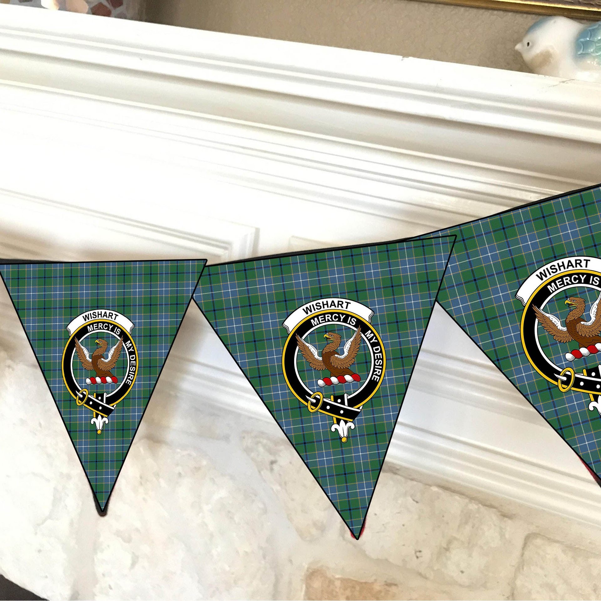 ScotsTee Shop Scottish Wishart Hunting Ancient Crest Tartan Triangle Flags Tartan Bunting, Pennants (12pcs)
