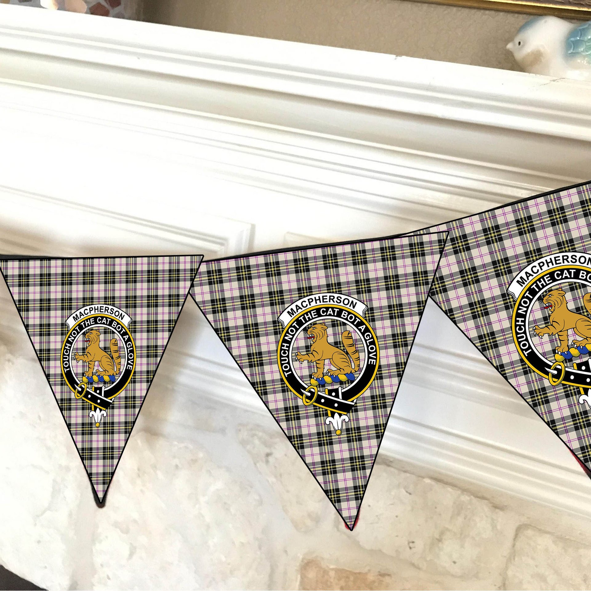 ScotsTee Shop Scottish MacPherson Dress Ancient Crest Tartan Triangle Flags Tartan Bunting, Pennants (12pcs)