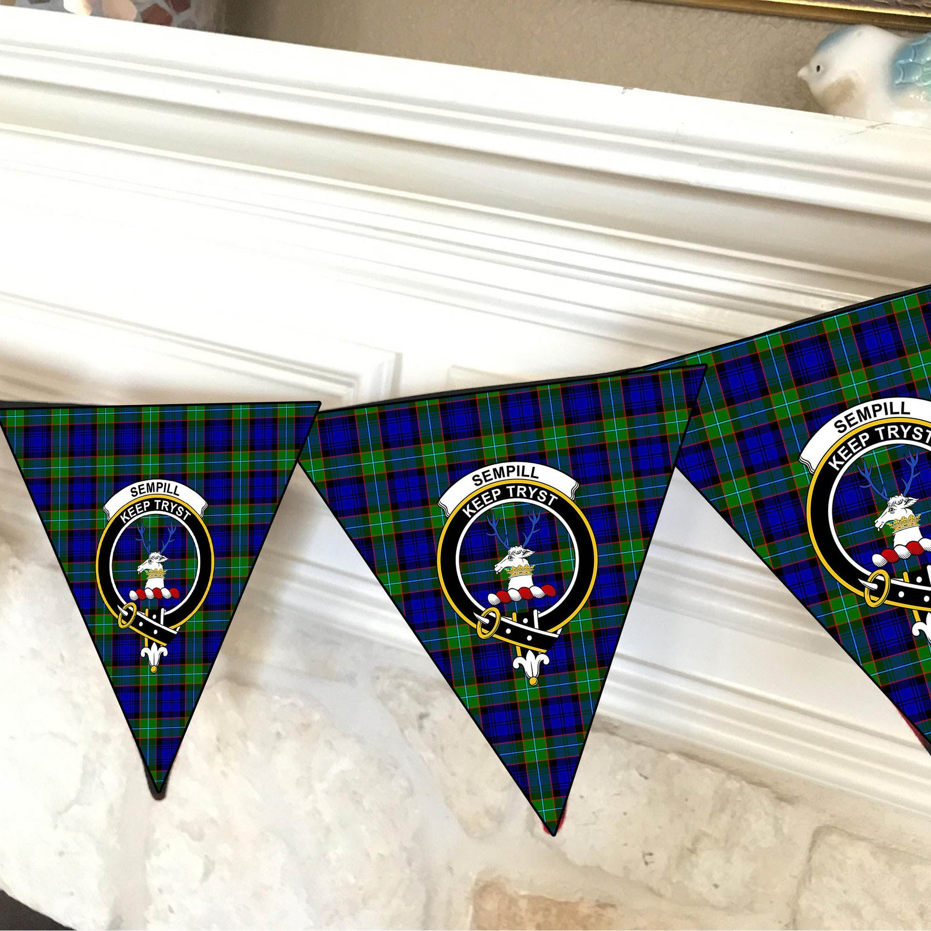 ScotsTee Shop Scottish Sempill Modern Crest Tartan Triangle Flags Tartan Bunting, Pennants (12pcs)
