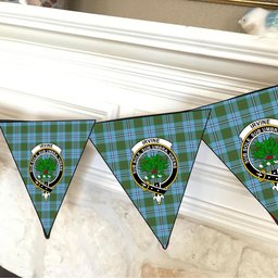 ScotsTee Shop Scottish Irvine of Glentulchan Modern Crest Tartan Triangle Flags Tartan Bunting, Pennants (12pcs)