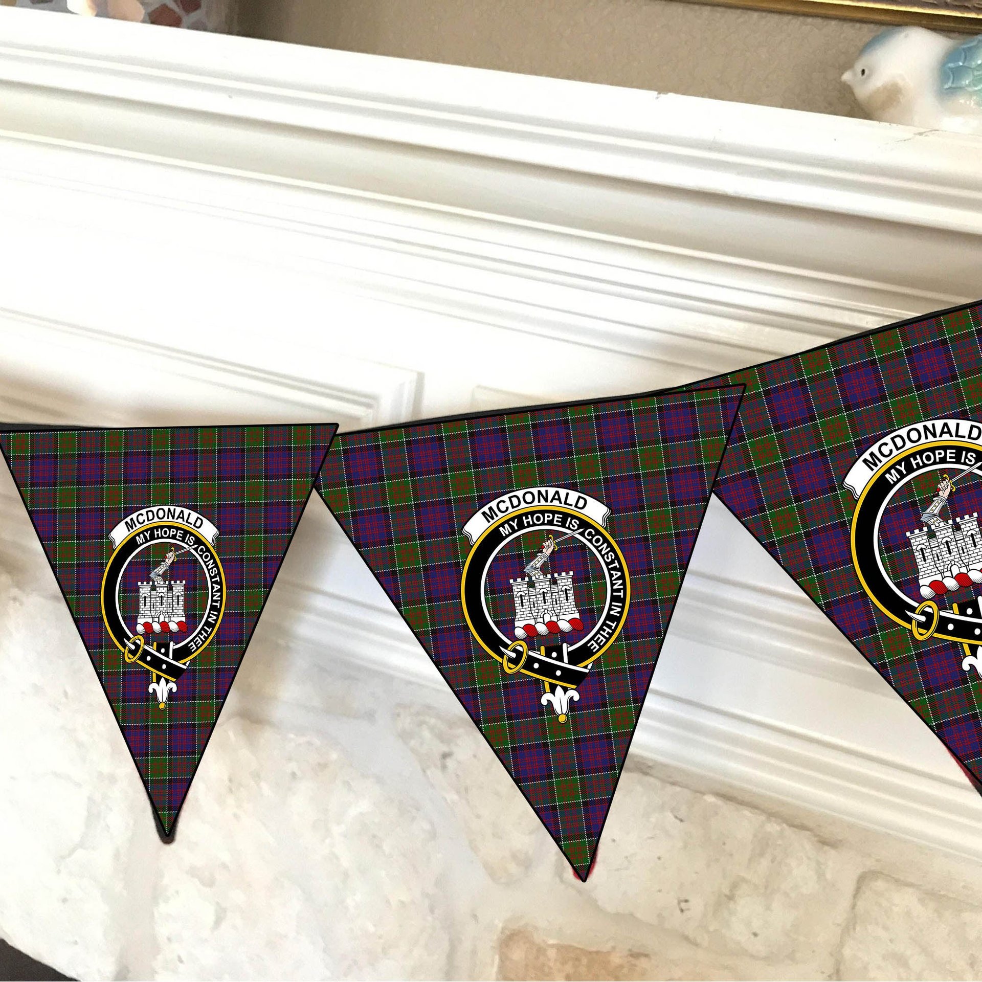 ScotsTee Shop Scottish McDonald of Clan Ranald Modern Crest Tartan Triangle Flags Tartan Bunting, Pennants (12pcs)