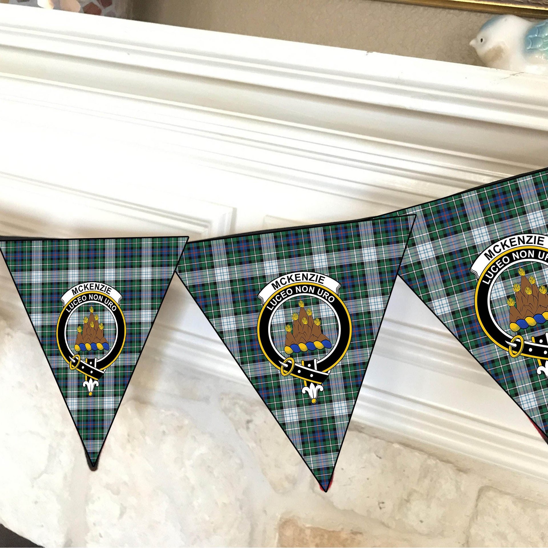 ScotsTee Shop Scottish McKenzie Dress Ancient Crest Tartan Triangle Flags Tartan Bunting, Pennants (12pcs)