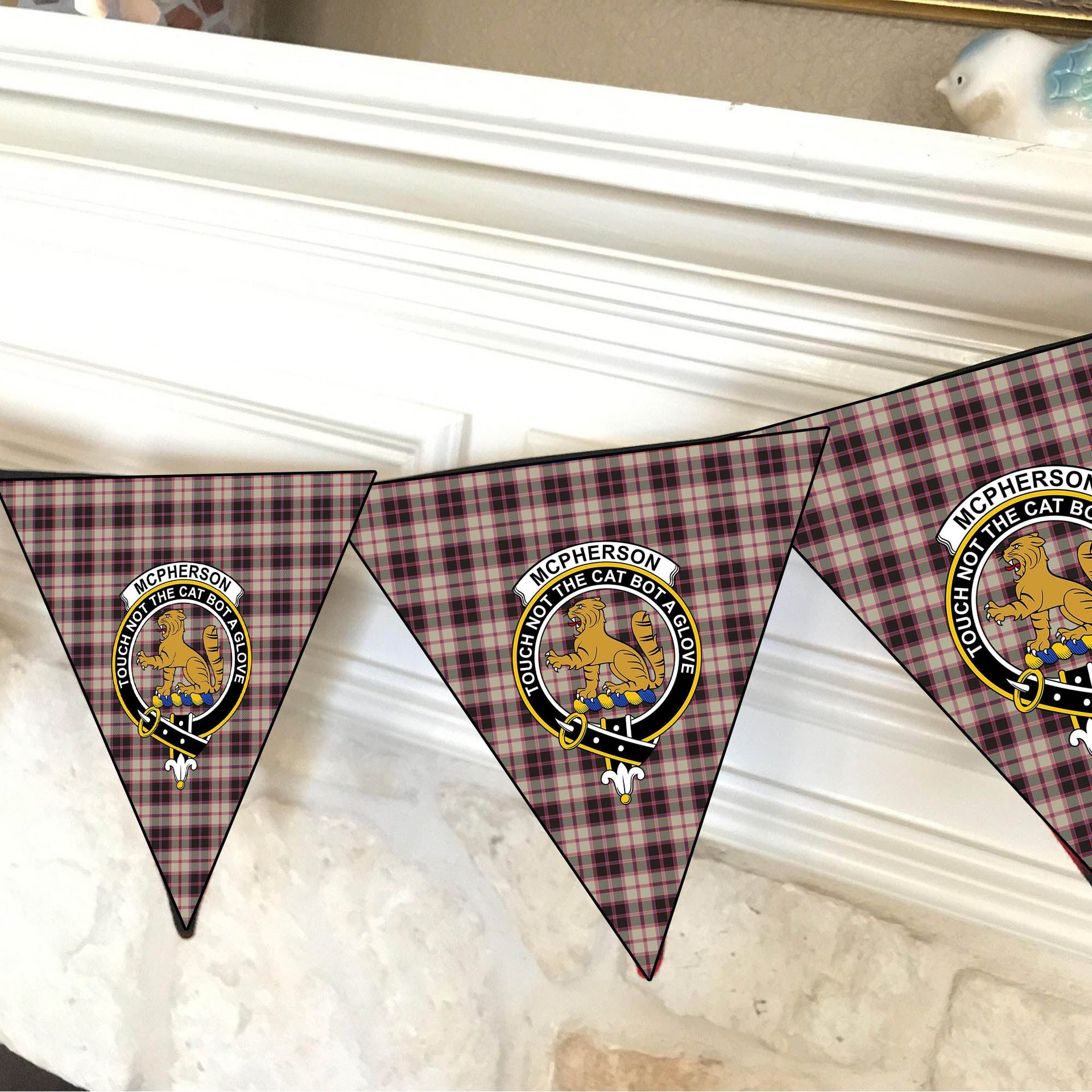 ScotsTee Shop Scottish McPherson Hunting Ancient Crest Tartan Triangle Flags Tartan Bunting, Pennants (12pcs)