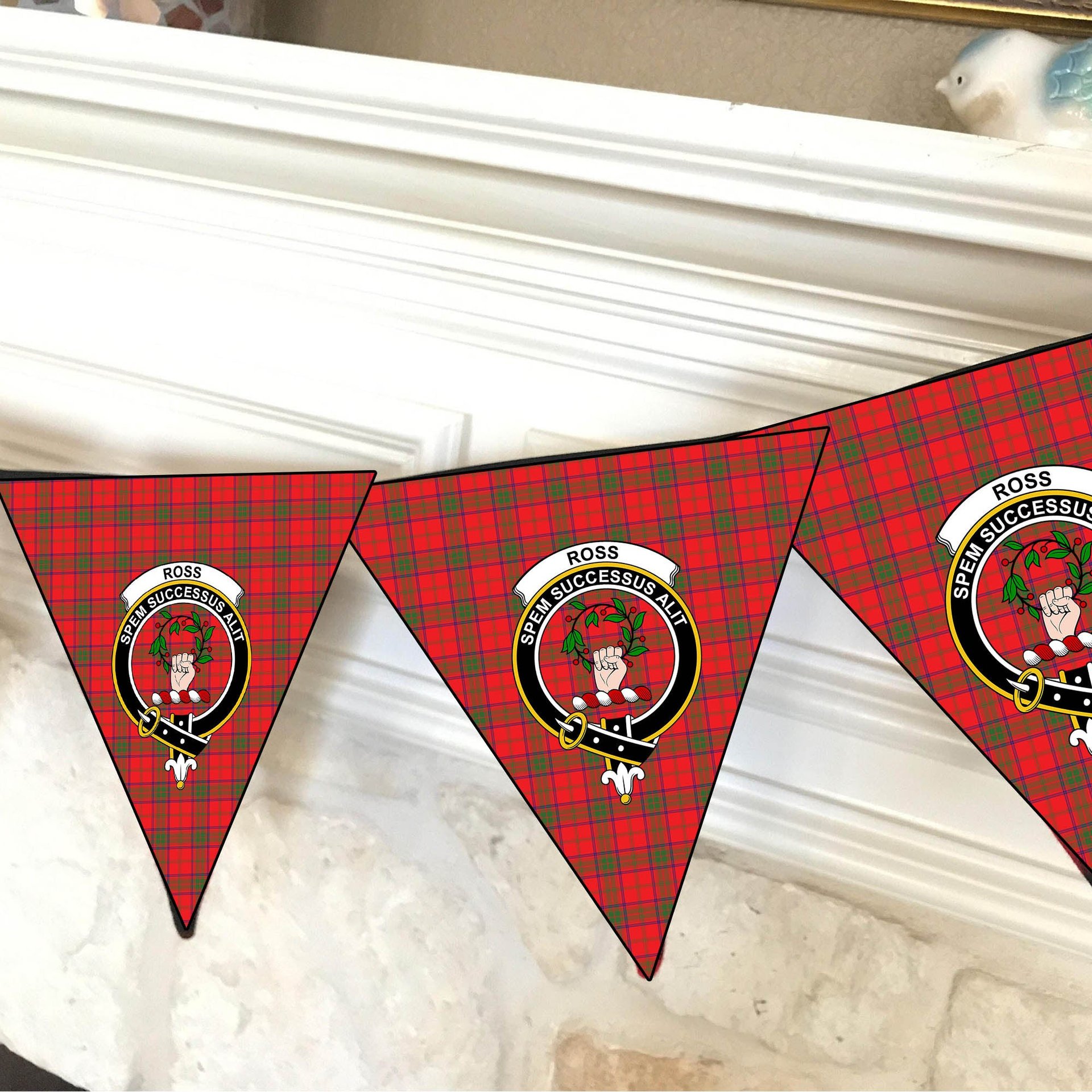 ScotsTee Shop Scottish Ross Modern Crest Tartan Triangle Flags Tartan Bunting, Pennants (12pcs)