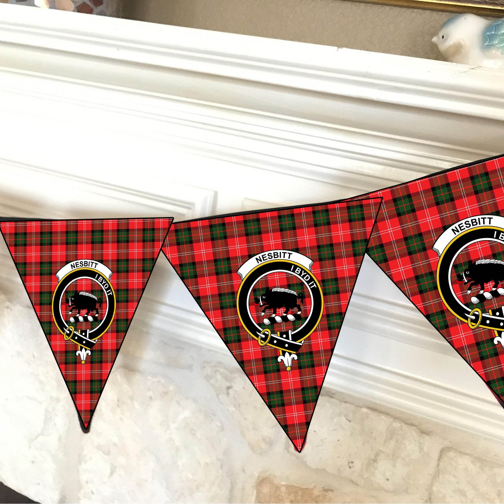 ScotsTee Shop Scottish Nesbitt Modern Crest Tartan Triangle Flags Tartan Bunting, Pennants (12pcs)