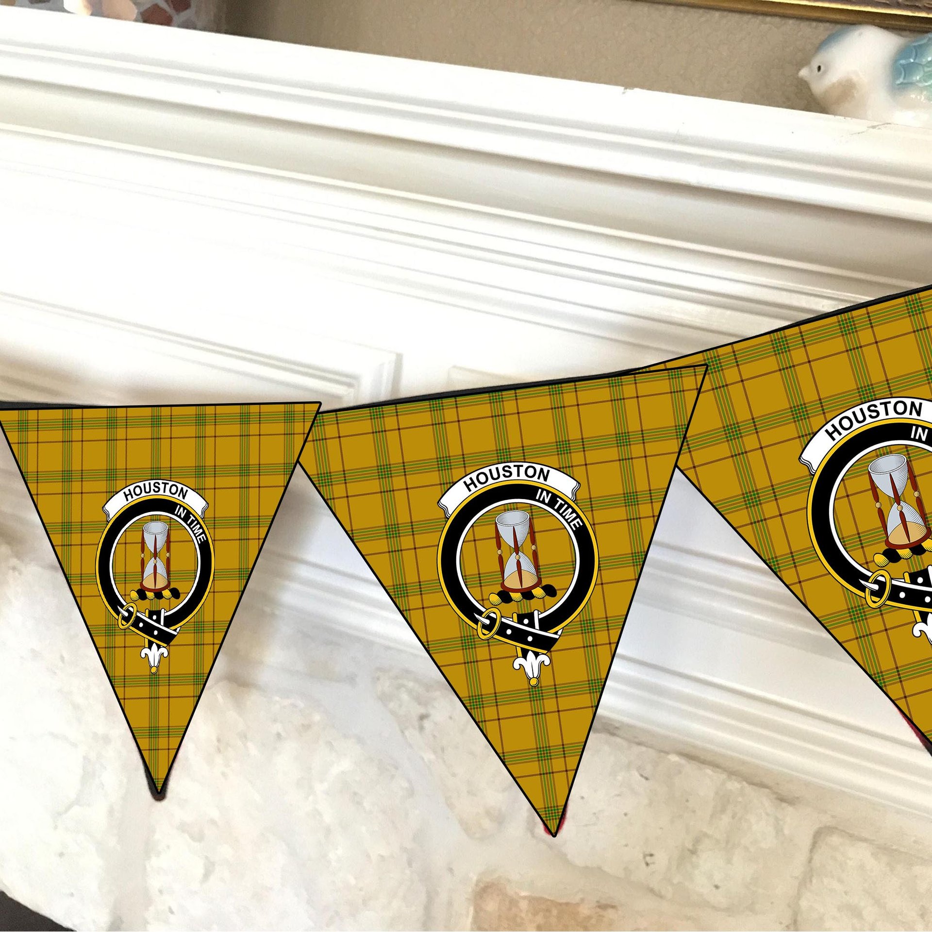 ScotsTee Shop Scottish Houston Crest Tartan Triangle Flags Tartan Bunting, Pennants (12pcs)