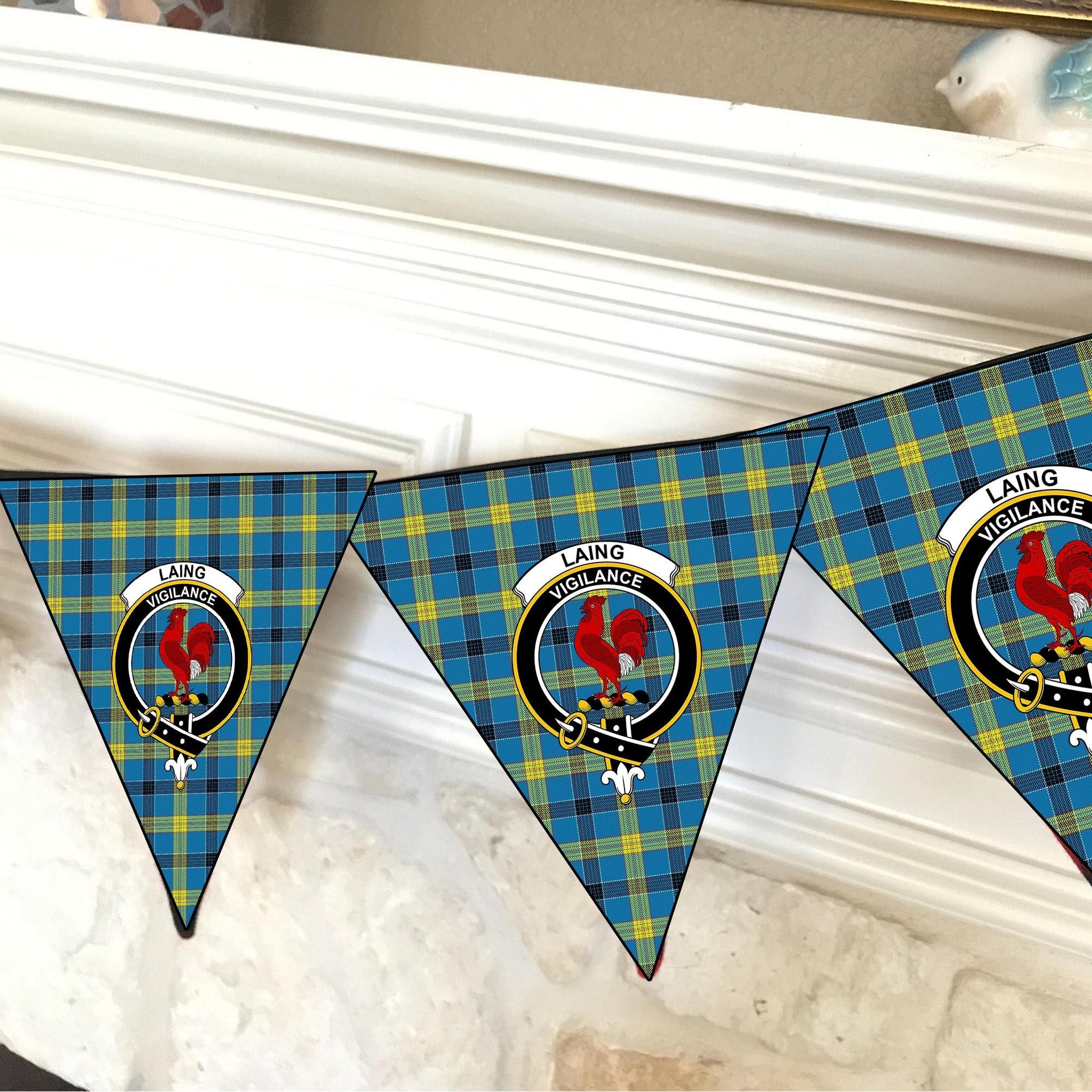 ScotsTee Shop Scottish Laing Modern Crest Tartan Triangle Flags Tartan Bunting, Pennants (12pcs)
