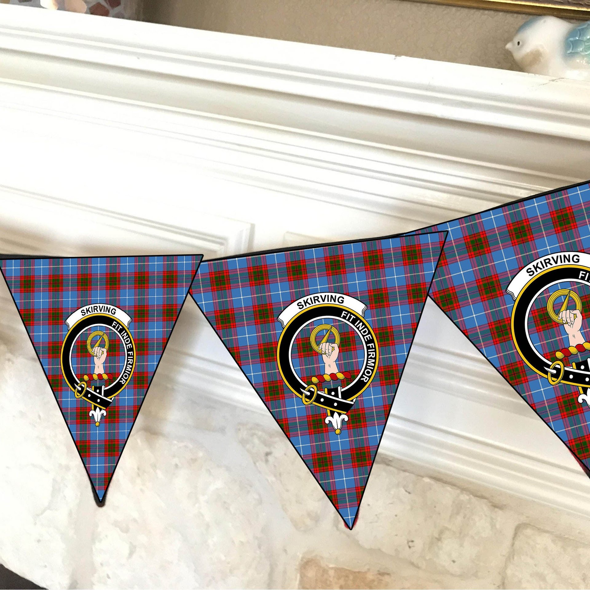 ScotsTee Shop Scottish Skirving Crest Tartan Triangle Flags Tartan Bunting, Pennants (12pcs)