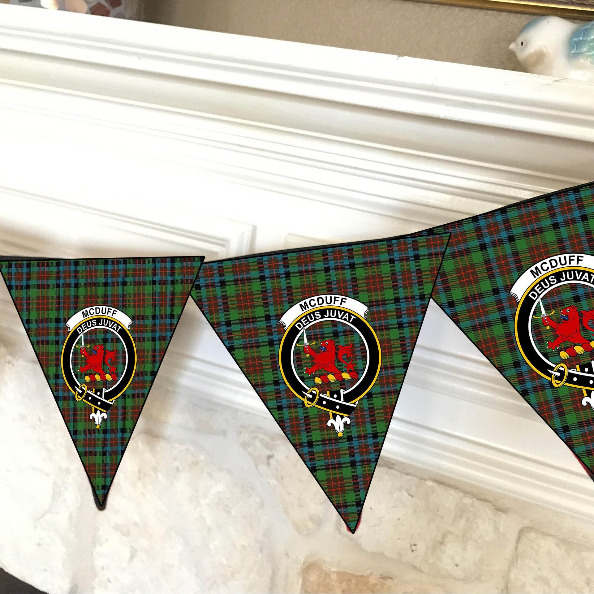 ScotsTee Shop Scottish McDuff Hunting Ancient Crest Tartan Triangle Flags Tartan Bunting, Pennants (12pcs)