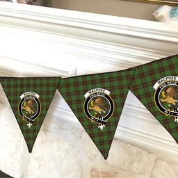 ScotsTee Shop Scottish MacPhee Hunting Ancient Crest Tartan Triangle Flags Tartan Bunting, Pennants (12pcs)