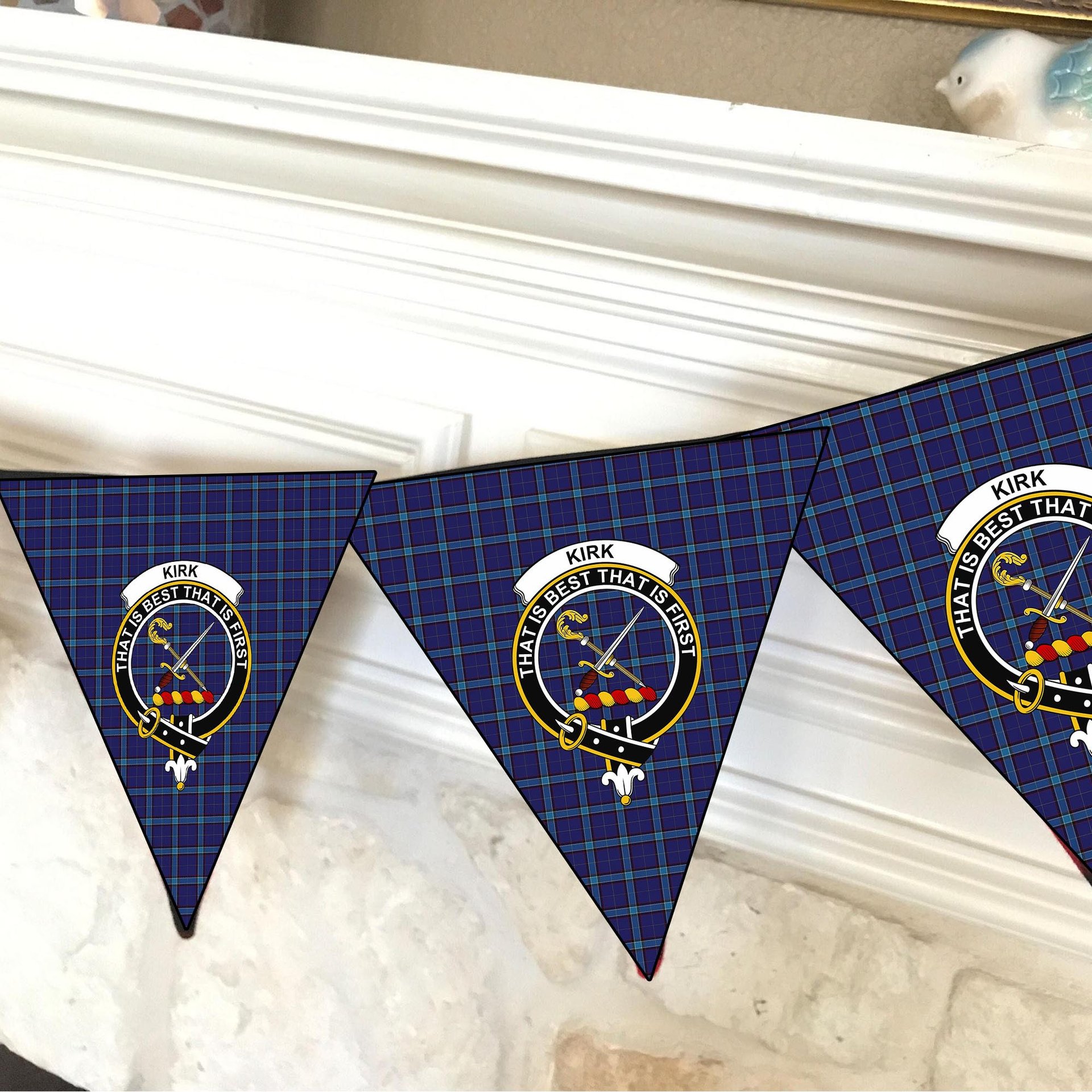 ScotsTee Shop Scottish Kircaldy Crest Tartan Triangle Flags Tartan Bunting, Pennants (12pcs)