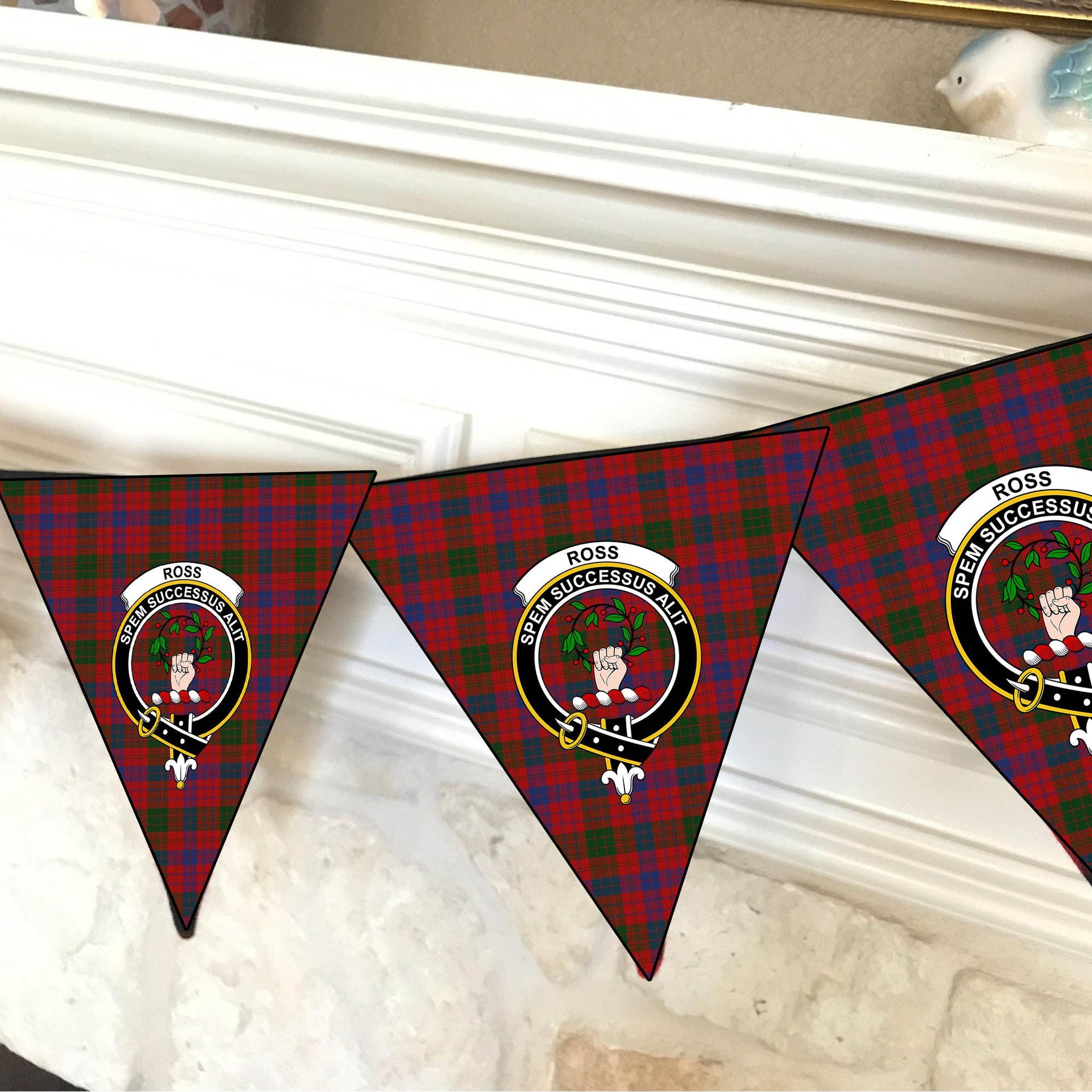 ScotsTee Shop Scottish Ross 4 Crest Tartan Triangle Flags Tartan Bunting, Pennants (12pcs)