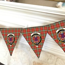 ScotsTee Shop Scottish Ogilvie (Ogilvy) Ancient Crest Tartan Triangle Flags Tartan Bunting, Pennants (12pcs)