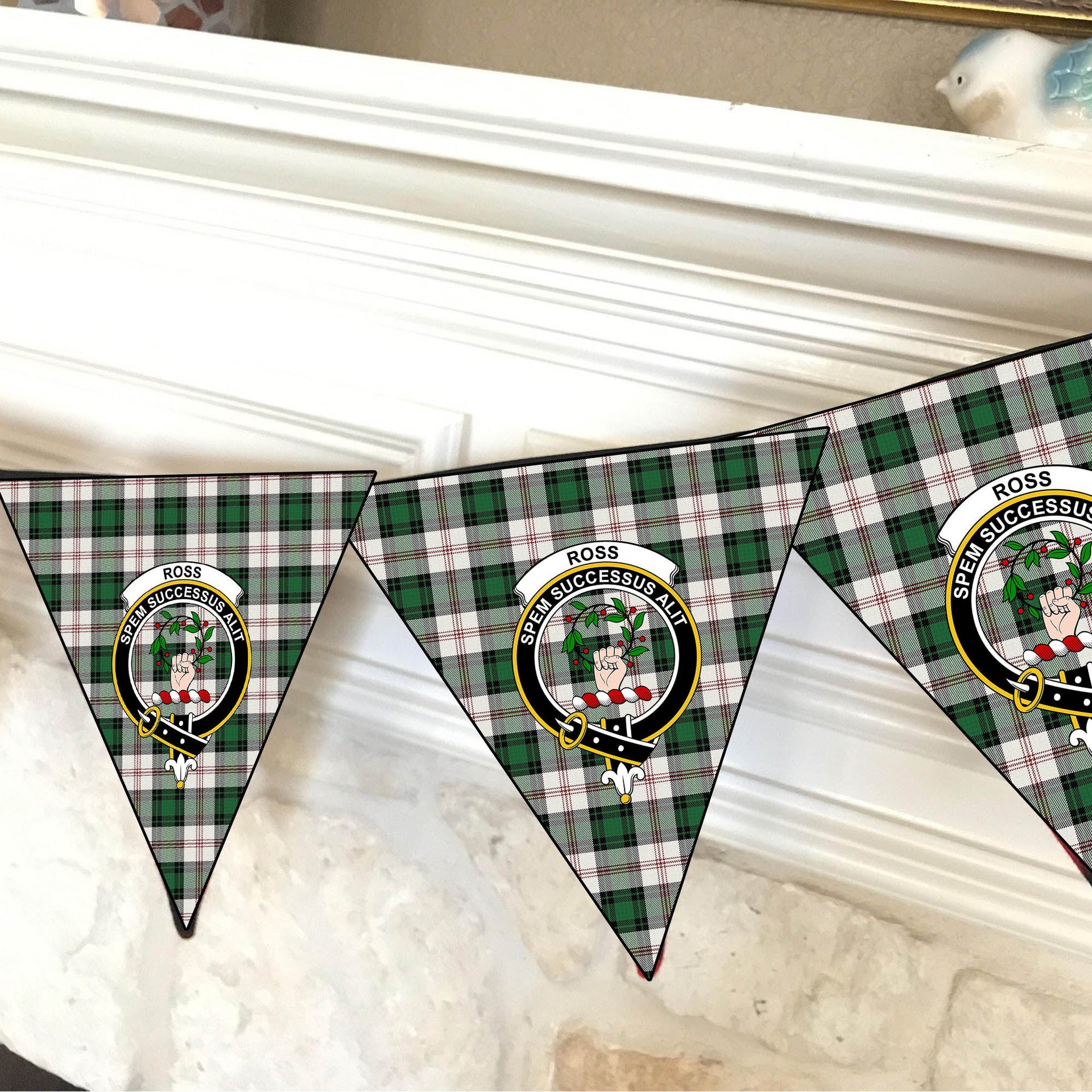 ScotsTee Shop Scottish Ross Arisaid Ancient Crest Tartan Triangle Flags Tartan Bunting, Pennants (12pcs)