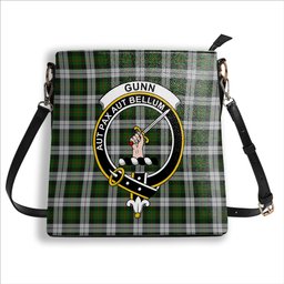 ScotsTee Shop Scottish Gunn Mrs Jane of Kirkhill House Wick Crest Tartan Bucket Bag Ladies Shoulder Bag Midi