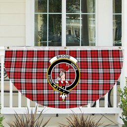 ScotsTee Shop Scottish Brodie Dress Modern Crest Tartan Non-Pleated Fan Flag Bunting Banner