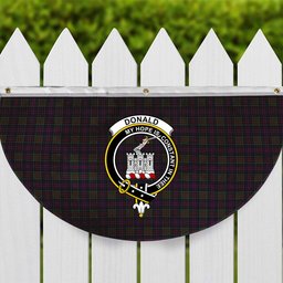 ScotsTee Shop Scottish Donald of Clan Ranald Crest Tartan Non-Pleated Fan Flag Bunting Banner