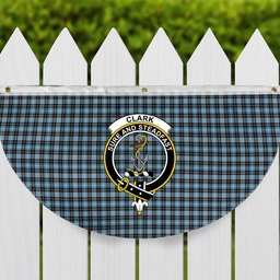 ScotsTee Shop Scottish Clark Ancient Crest Tartan Non-Pleated Fan Flag Bunting Banner