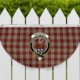 ScotsTee Shop Scottish Davidson Dress Dancers Crest Tartan Non-Pleated Fan Flag Bunting Banner