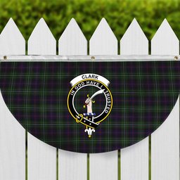 ScotsTee Shop Scottish Clark of Ulva Crest Tartan Non-Pleated Fan Flag Bunting Banner