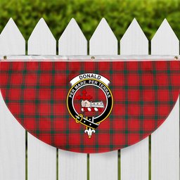 ScotsTee Shop Scottish Donald of Sleat Modern Crest Tartan Non-Pleated Fan Flag Bunting Banner