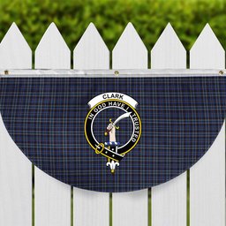 ScotsTee Shop Scottish Clark Robert McGavin Crest Tartan Non-Pleated Fan Flag Bunting Banner