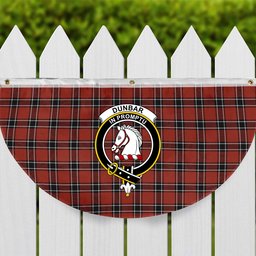 ScotsTee Shop Scottish Dunbar District Modern Crest Tartan Non-Pleated Fan Flag Bunting Banner