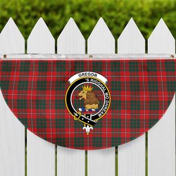 ScotsTee Shop Scottish Gregor of Balquhidder Modern Crest Tartan Non-Pleated Fan Flag Bunting Banner