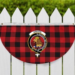 ScotsTee Shop Scottish Gregor Red & Black Modern Crest Tartan Non-Pleated Fan Flag Bunting Banner