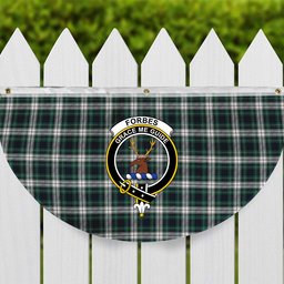 ScotsTee Shop Scottish Forbes Dress Modern Crest Tartan Non-Pleated Fan Flag Bunting Banner