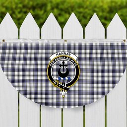 ScotsTee Shop Scottish Hannay SC Crest Tartan Non-Pleated Fan Flag Bunting Banner
